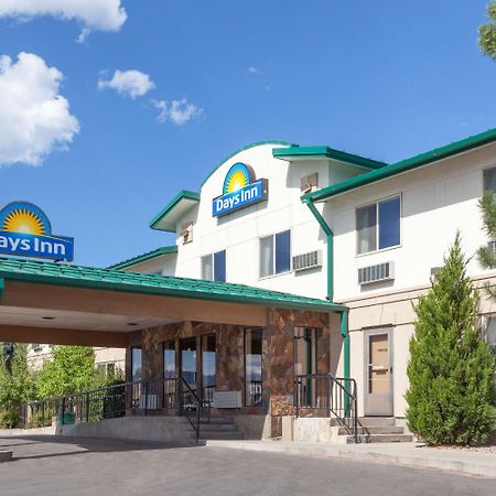 Days Inn By Wyndham Missoula Airport Wye Extérieur photo