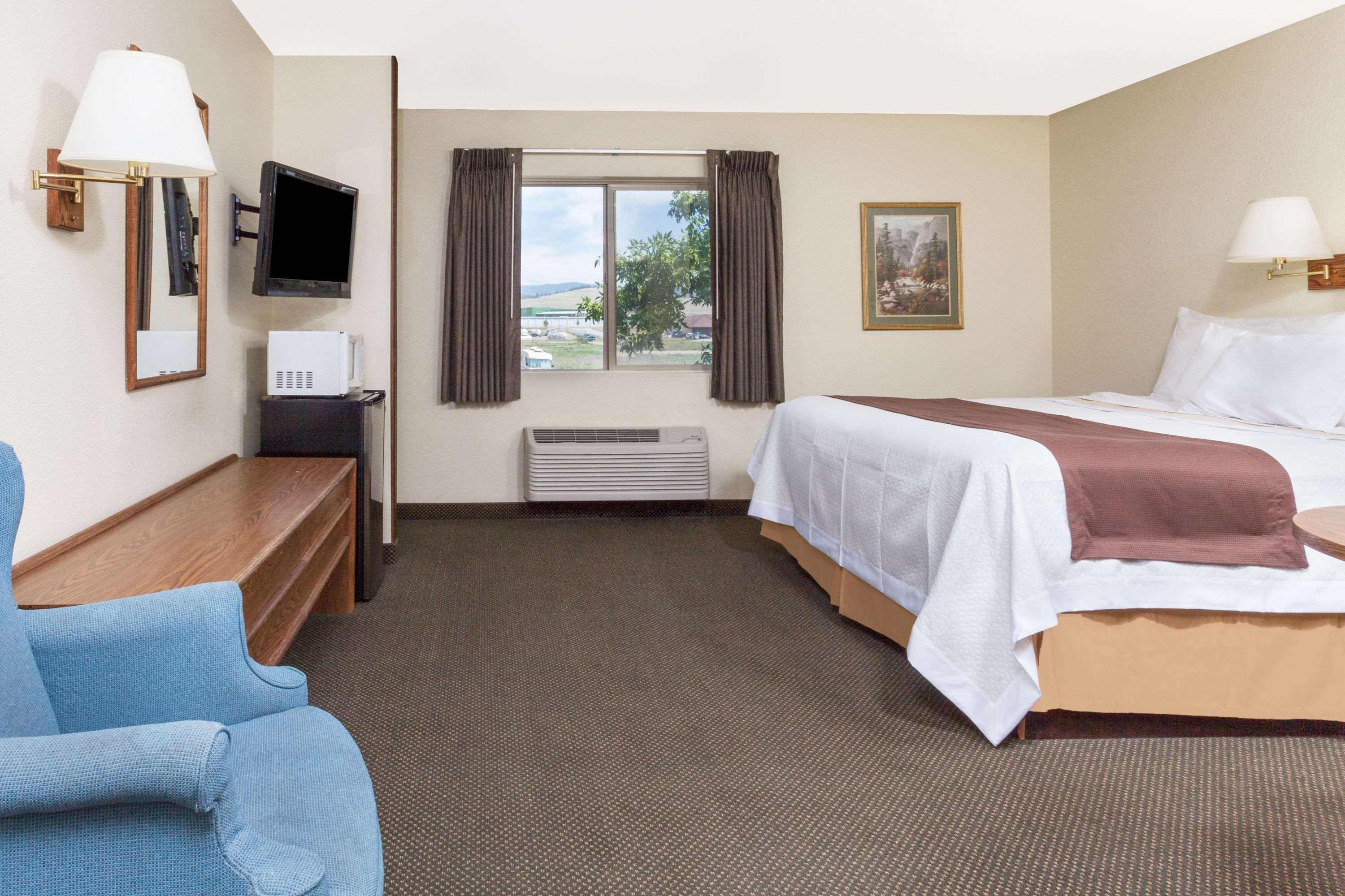 Days Inn By Wyndham Missoula Airport Wye Extérieur photo